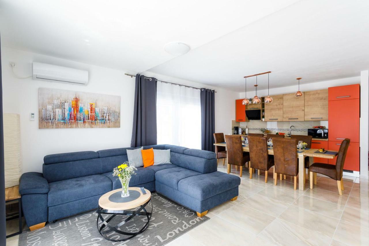 House - Skyline Villa *